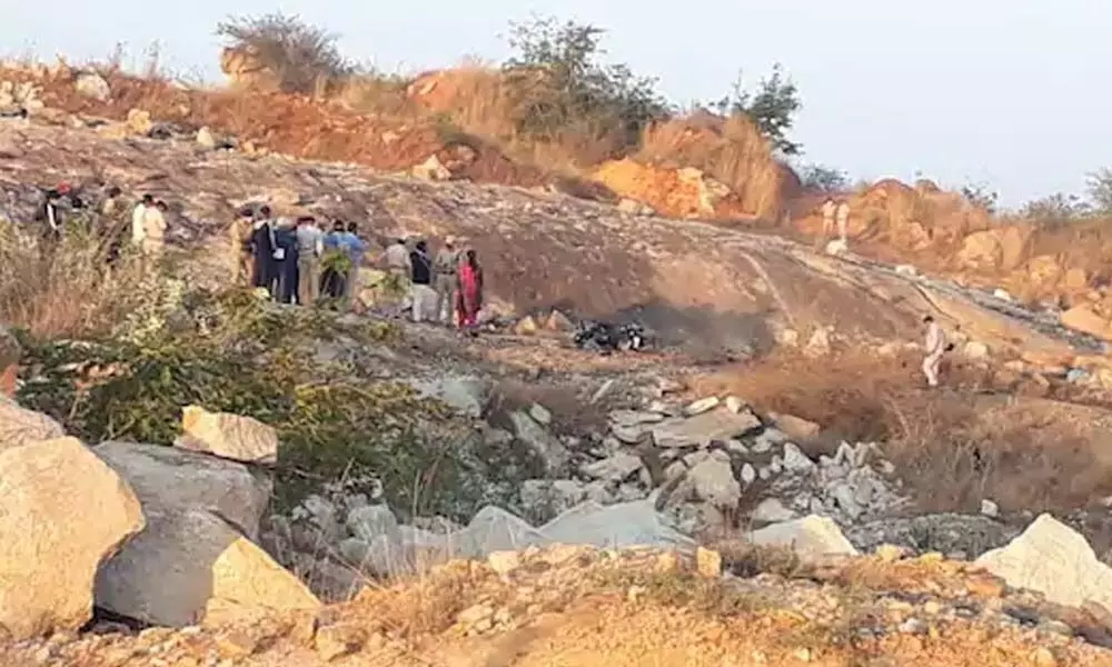 Gelatin blast kills 6 people near Chikkaballapur, Karnataka. (Image: Twitter/@dp_satish)