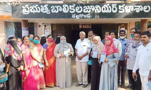 TJS MLC candidate Prof Kodandaram interacting with lecturers and staff of Government Junior College for Girls in Nalgonda