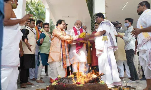 RSS chief Mohan Bhagwat attended the launch of ‘Sansrkit Mahakavyam- Viswabharatam. written by Mahakavi Madugula Nagaphani Sarma at Avadhana Saraswati Peetham at Madhapur on Thursday