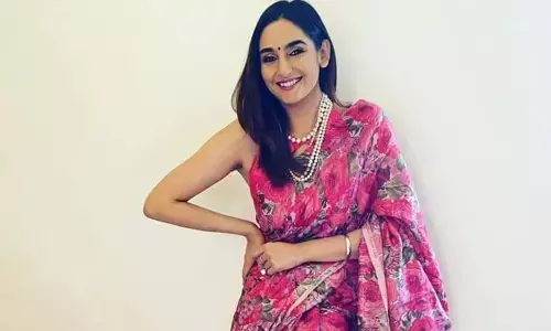 End of dark phase? Ragini Dwivedi signed up for Karva 3