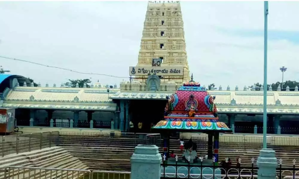 NRI devotee donates Rs 7 crore to Kanipakam temple