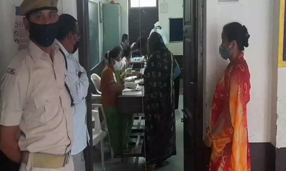Gujarat: Voting underway for civic bodies in Vadodara