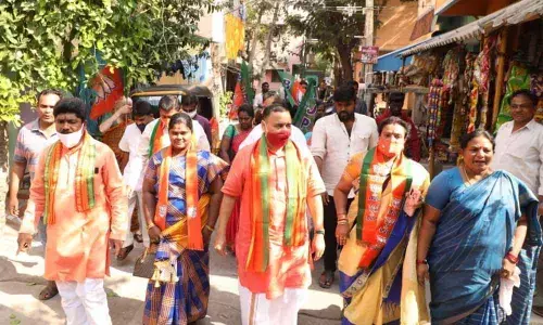 BJP national secretary and party co-in-charge for AP Sunil Deodhar campaigning in support of party candidate Kondeti Ratna in 29th division at Nehru Nagar in Tirupati on Sunday
