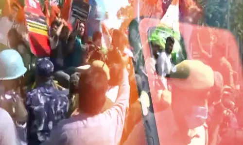 Youth Congress workers on Tuesday staged a protest outside the petroleum ministry over rising prices of petrol, diesel and cooking gas.