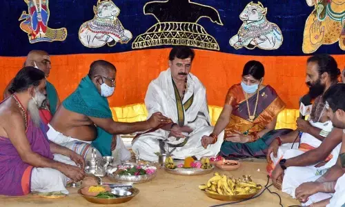 Temple EO K S Rama Rao performing Chandeeshwara puja as part of begining of Mahasivaratri Brahmotsavams in Srisailam on Thursday
