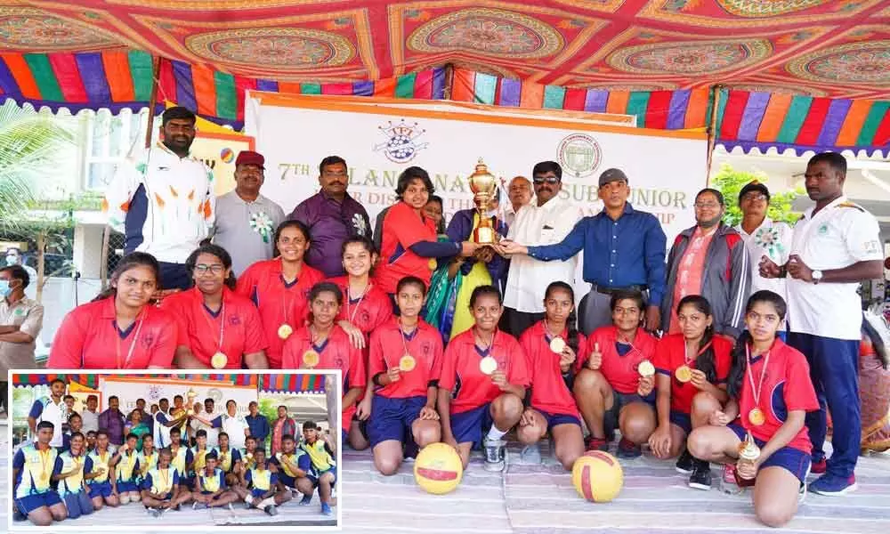 Girls’ team from city lifts throwball trophy