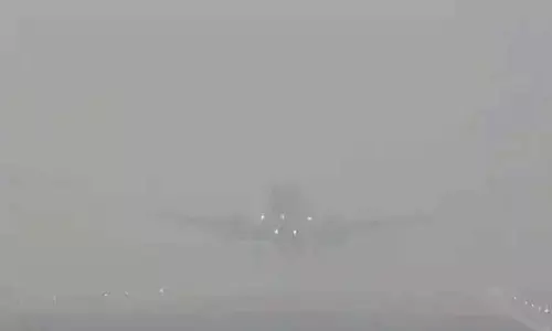 Landing of flights delayed due to foggy conditions at Gannavaram Airport