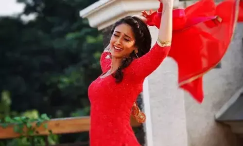 Ileana’s ‘killer workouts’ have made her arms sore