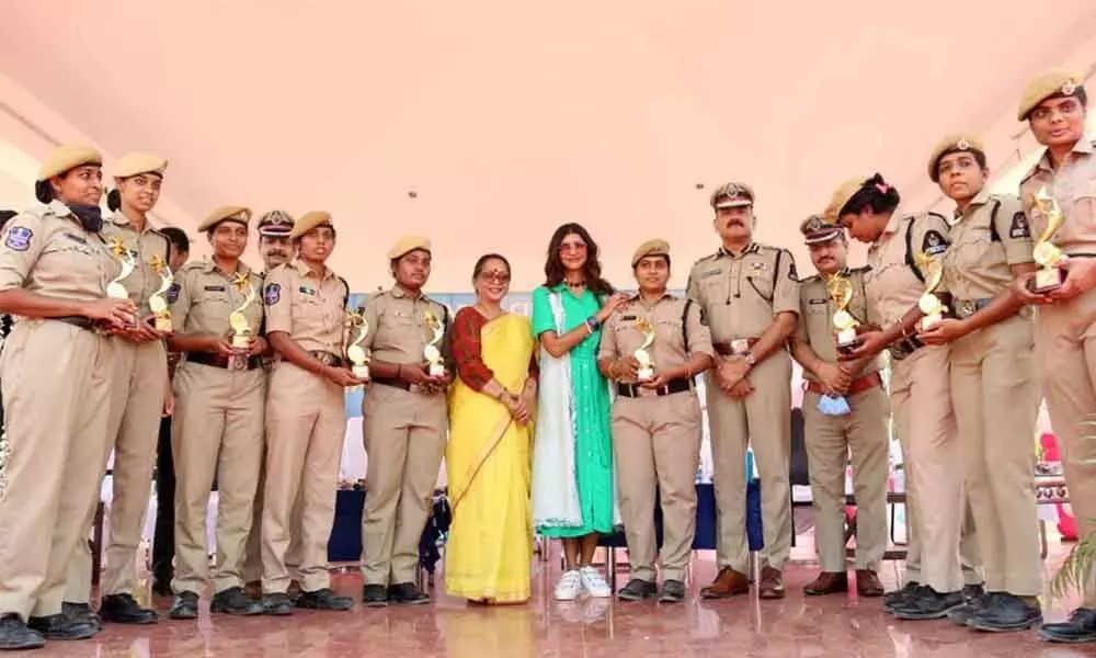 On the occasion of  International Women’s Day on Monday, women police officials celebrated at CAR Headquarters, Petlaburj, Hyderabad.