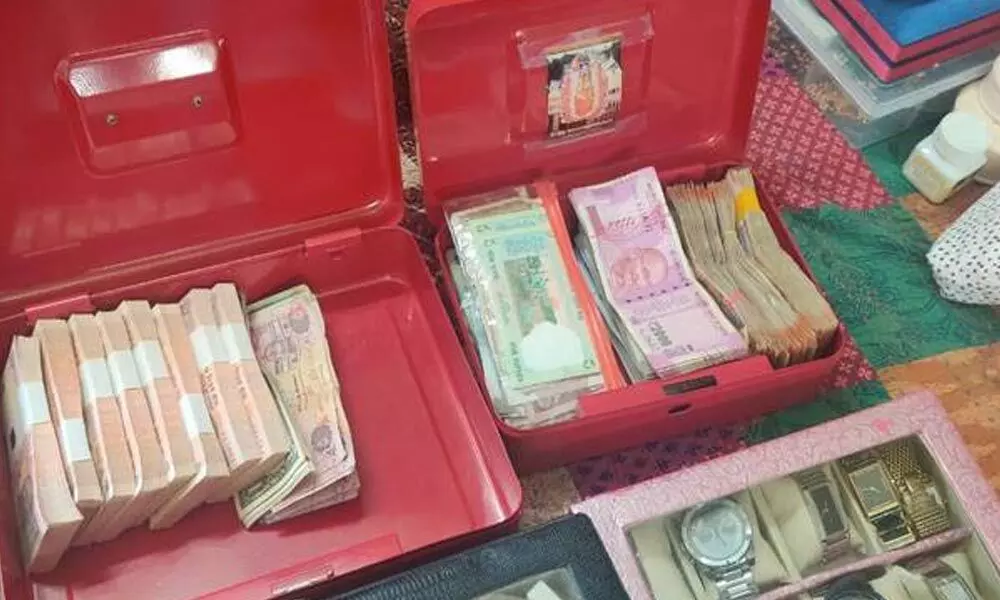 Cash and other valuables seized by ACB.