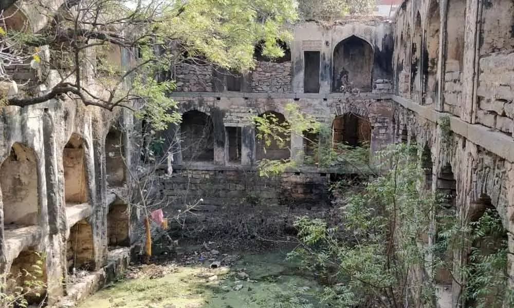 Historic stepwell remains in deplorable conditions