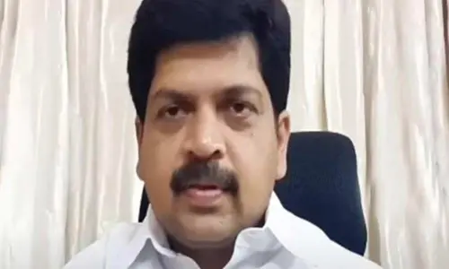 TDP leader Kollu Ravindra