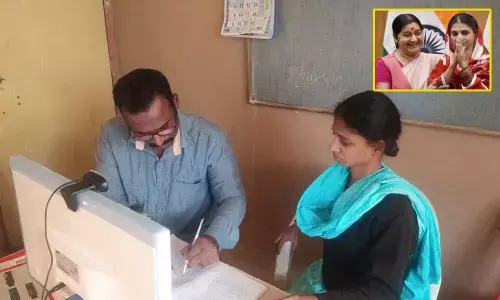 Lost in Pak, Geeta reunited with mother