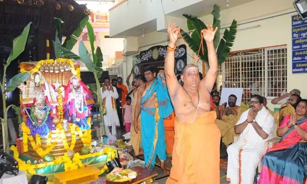 Mathampalli Dakshinamurthy performing Srilakshmi Narayana celestial wedding in Ongole on Friday