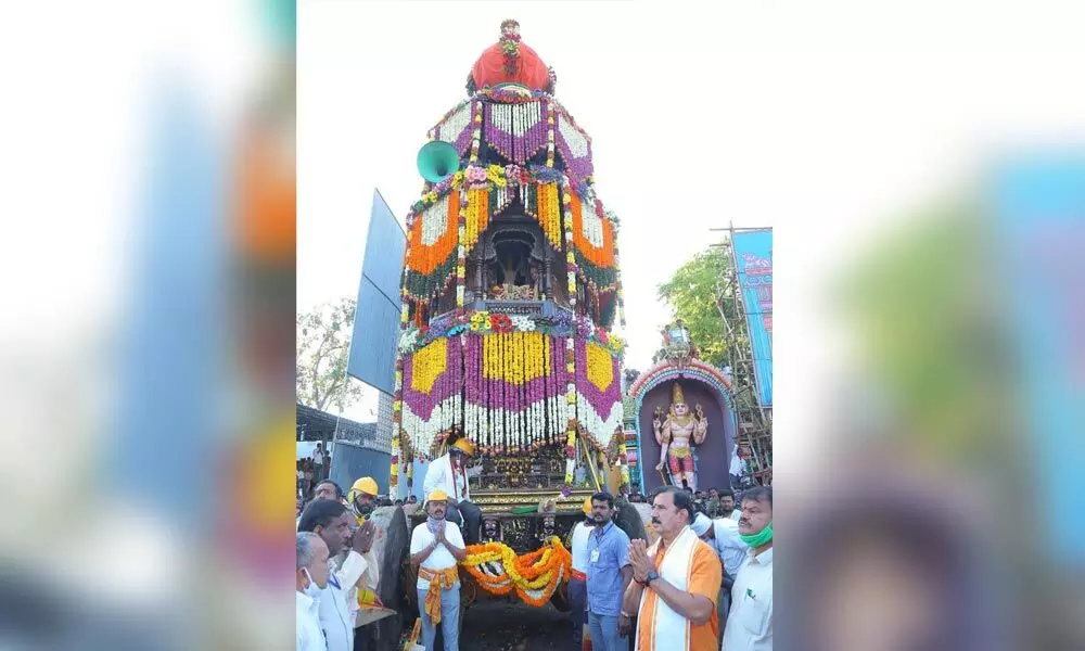 Authorities performing puja before launching of Rathotsavam in Srisalam on Friday