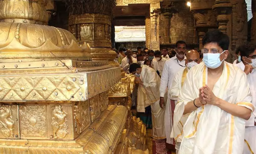 Miniser of Railways  Piyush Goyal with his family members offers prayers to the Lord Venkateswara at Tirumala on Saturday