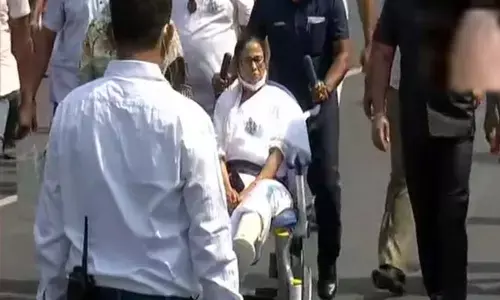 Mamata calls on West Bengal to ‘never bow down to cowardice’