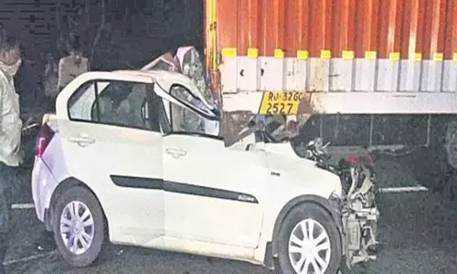 3 die in car rams into container in Hyderabad 3 die in car rams into container in Hyderabad