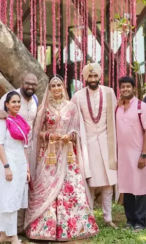 Beautiful Wedding Pics Of Newlyweds Jasprit Bumrah And Sanjana Ganesan