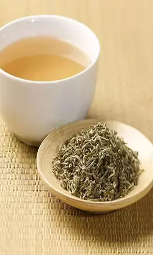 White Tea-A Smart Choice Offers Surprising Health Benefits
