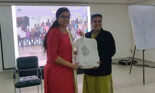 Zoo curator Nandani Salaria giving away goodies to the participants on the concluding day of the training programme in Visakhapatnam