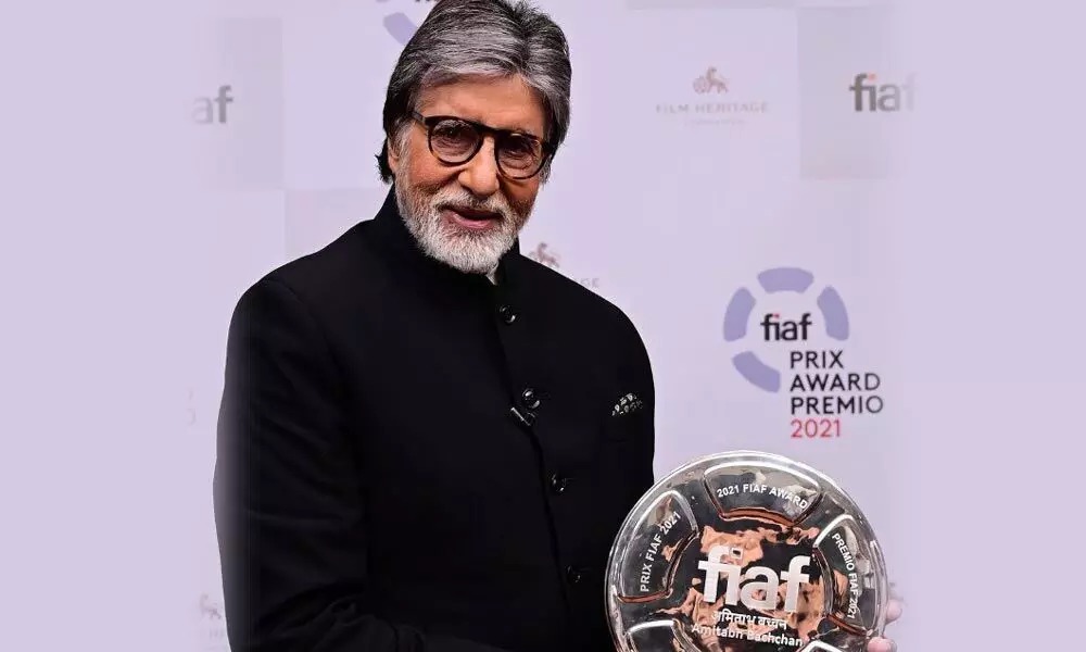 Amitabh Bachchan Receives FIAF Award And Christopher Nolan Calls Him Living Legend