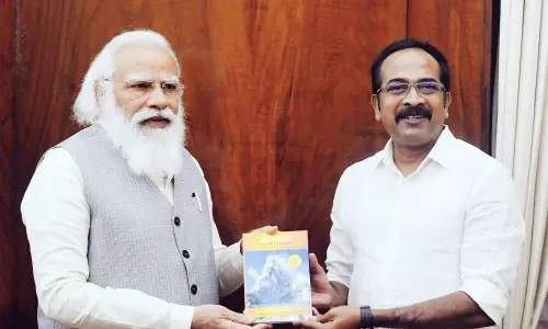 Krishna Saagar Rao meets PM Narendra Modi