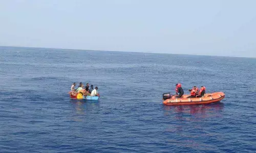 State Coast Guard personnel save six crew from mid-sea