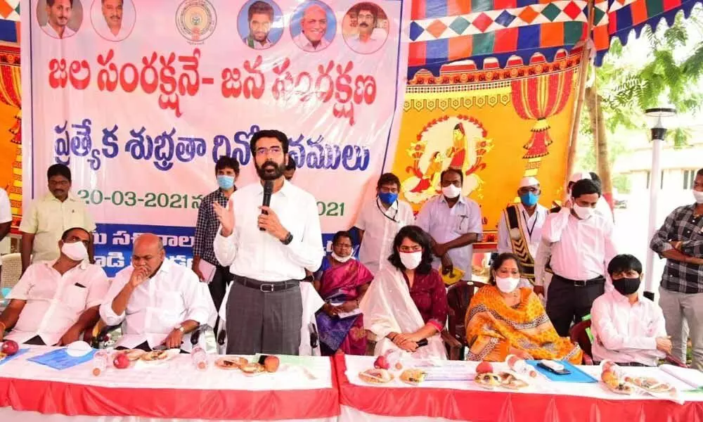 District Collector D Muralidhar Reddy speaking at inaugural of  ‘Jala Samrakshane Jana Samrakshana’ at Rameswaram village  of Pedapudi mandal in East Godavari district on Sunday