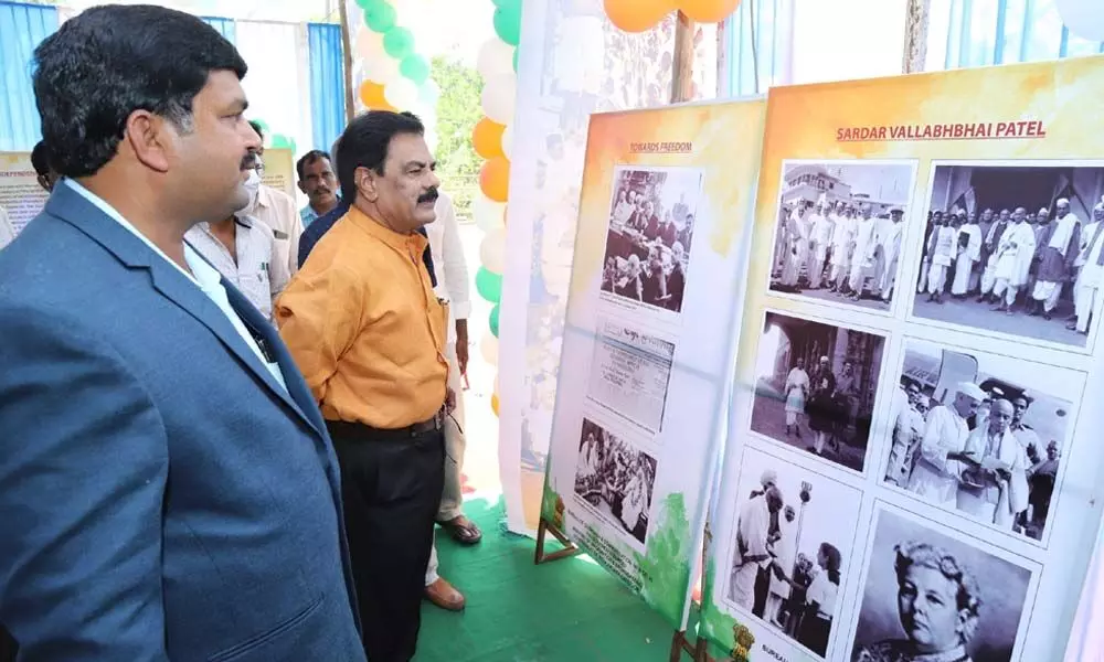 SV University Vice Chancellor Prof K Raja Reddy inaugurating photo exhibition of  75 years of Independence at Silparamam in Tirupati on Sunday