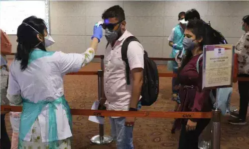 Flyers with -ve Covid reports test positive