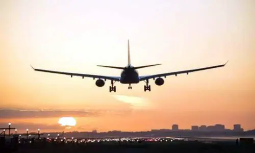 Omicron surge: 3,000 flights cancelled, 11,500 delayed globally