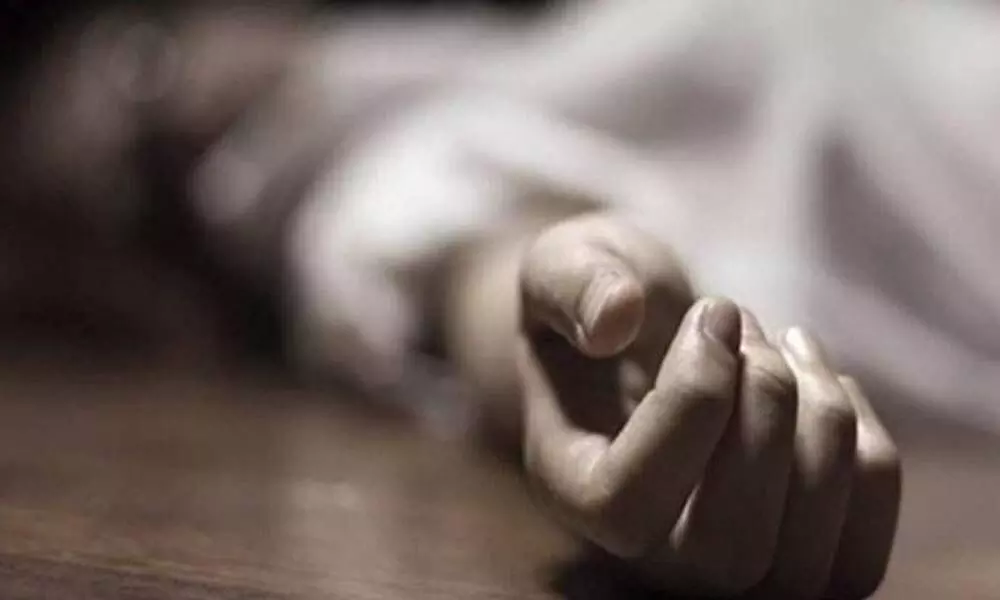 Andhra Pradesh: Elderly couple and son commits suicide in Denduluru of West Godavari