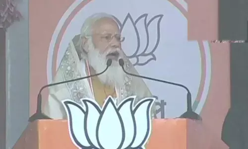 Prime Minister Narendra Modi on Wednesday said that the Bharatiya Janata Party is committed to the development of West Bengal and gave the slogan Bangla chaaye BJP sarkar