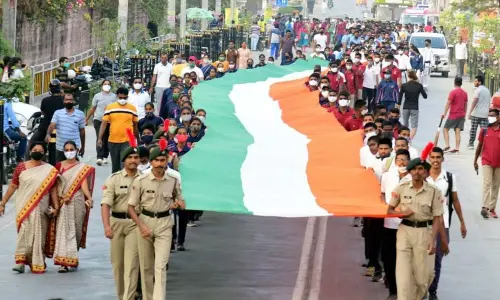 Students taking out rally holding national flag as part of ‘Azadi Ka Amrut Mahotsav’ in Karimnagar city on Wednesday