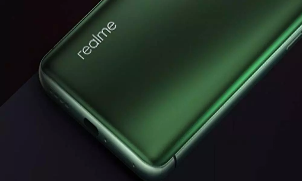 Realme aims 10-15% share in mid-range phone segment in India