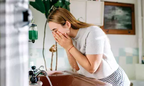 How seasonal shifts affect your skin