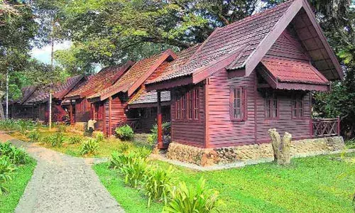 Weekend homes attract consumers towards luxury housing