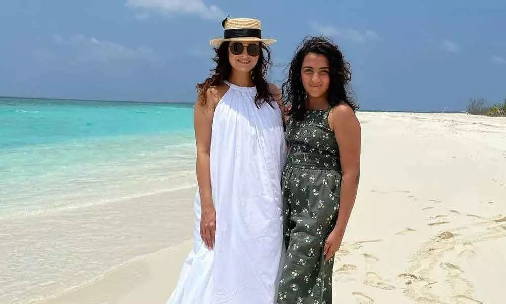 Dia Mirza poses with step-daughter in Maldives