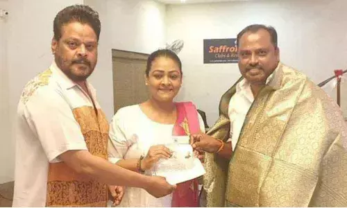 Shakeela Joins Congress in Kerala