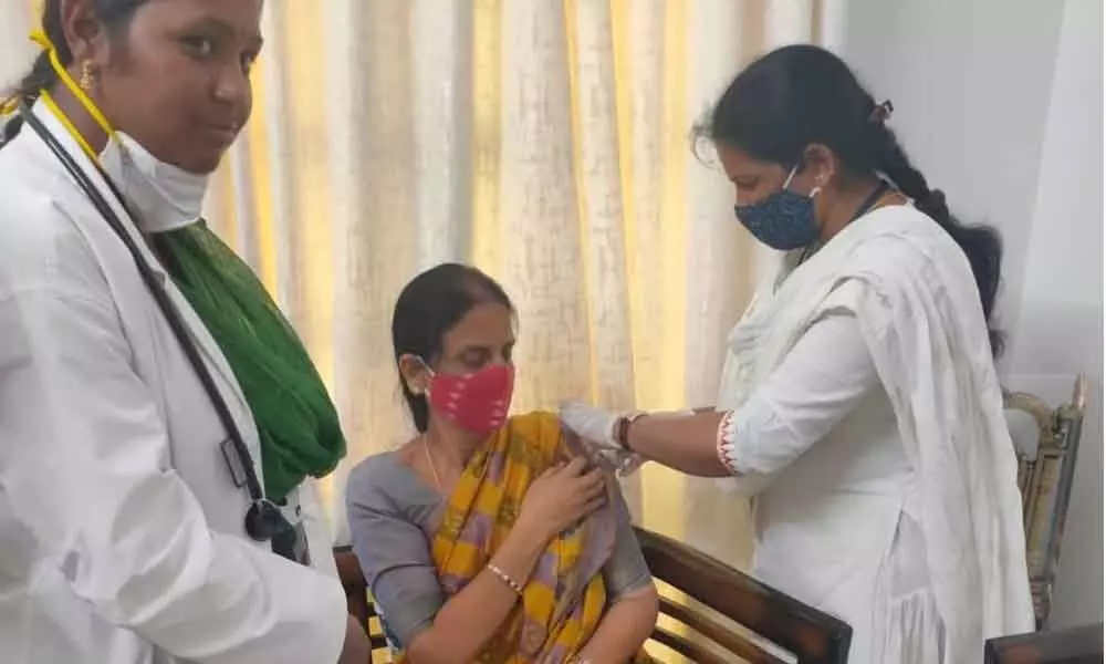 Education Minister Sabitha Indira Reddy taking Covid-19 vaccine at Srinagar Colony on Sunday