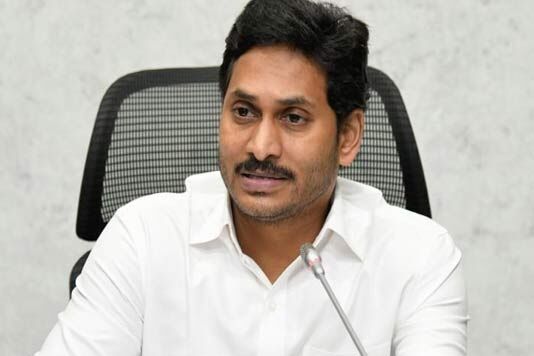 YS Jagan inquires about Vizianagaram accident, orders to provide better ...