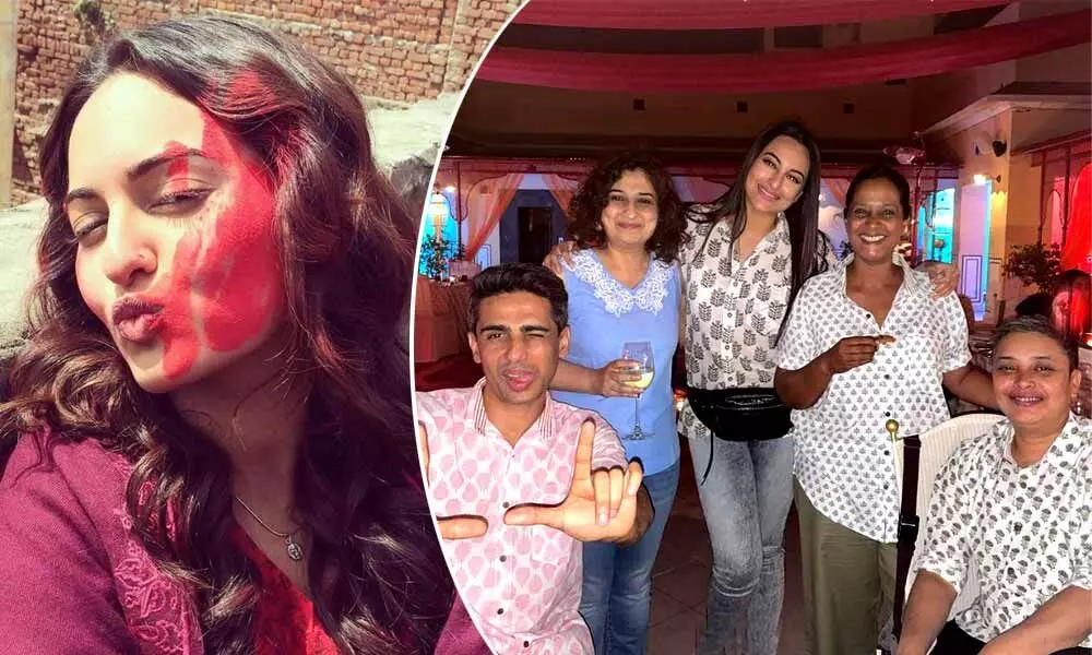 Sonakshi Sinha Drops A Throwback Pic And Misses Playing Holi On This Special Day