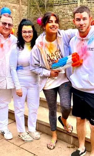 Holi – The Festival Of Colours: Check Out How Our Dear Stars Celebrated Their Holi Festival In The Past