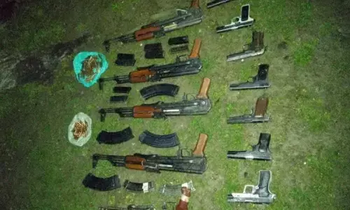 5 AK rifles, 7 pistols recovered near Line of Control in Kashmir