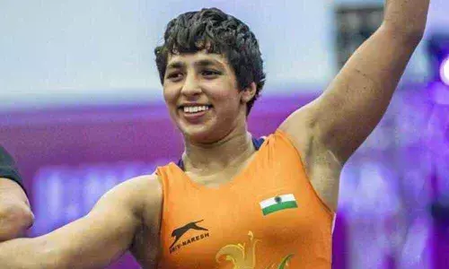 Wrestler Anshu recovers from injury, eyes Olympic berth