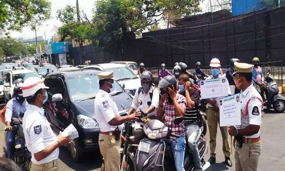Stringent drive by cops against maskless people