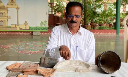 E Sivanagi Reddy, historian