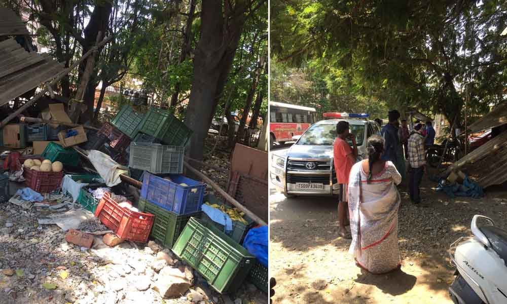 Street Vendors in Old Alwal ask GHMC officials where to go
