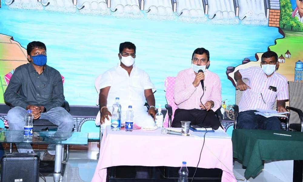 Kamareddy District Collector A Sharath speaking at a review meeting over the boundaries of disputed lands at Rythu Vedika Bhavan at Pedda Kodapagal mandal headquarters on Thursday. Jukkal MLA Hanmanth Shinde also seen